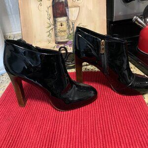 Tory Burch, Black Patent Leather Ankle Boots, Size 10